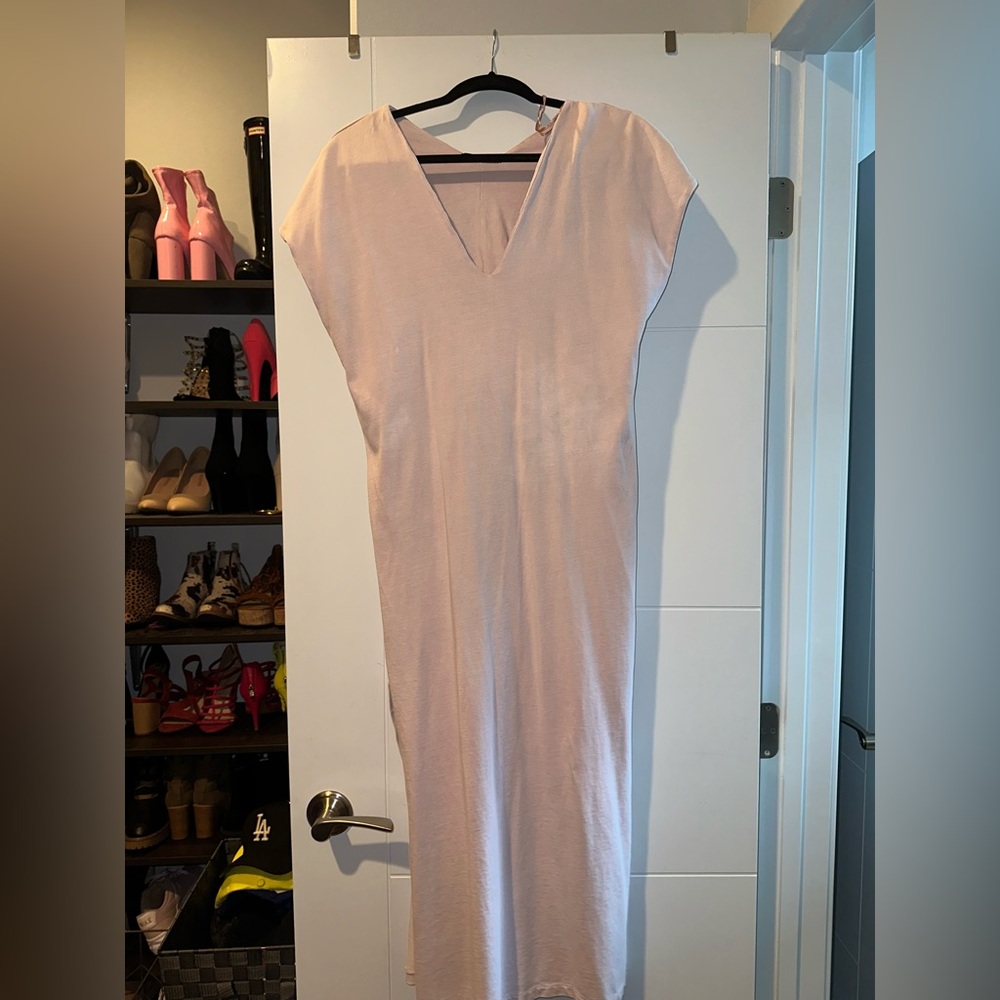 Zara Cream V-Neck Dolman Sleeve Sheath Dress